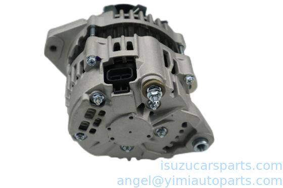 700P 4HK1 إسوزو محرك قطع الغيار مولد ASM 24V/60A 8980750260 3701010-P301
