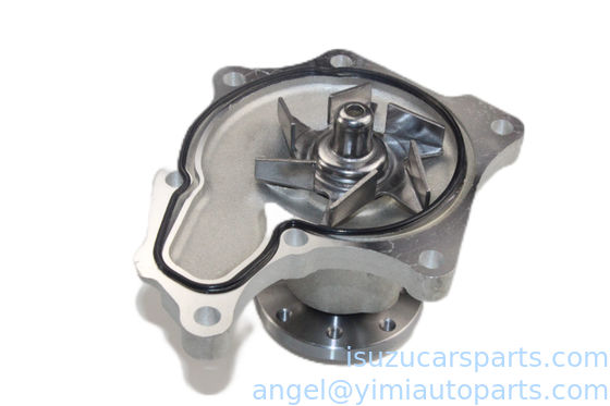 NHR NKR 600P 4JH1 ISUZU مضخة المياه 1307100AA 8971050120 5876100881 8971233302 8970627960